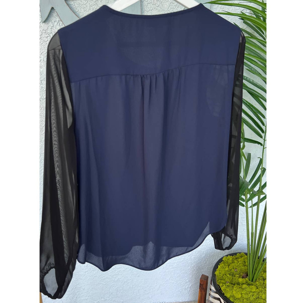 Alfani Navy Sheer Top Chiffon Sleeves Petite 10P Beaded Neckline Lightweight - Picture 7 of 12